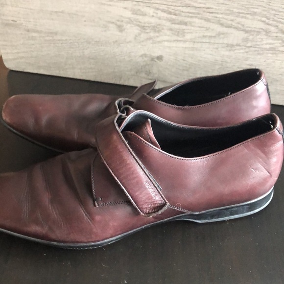 AUTHENTIC Prada dress shoes - Picture 3 of 6